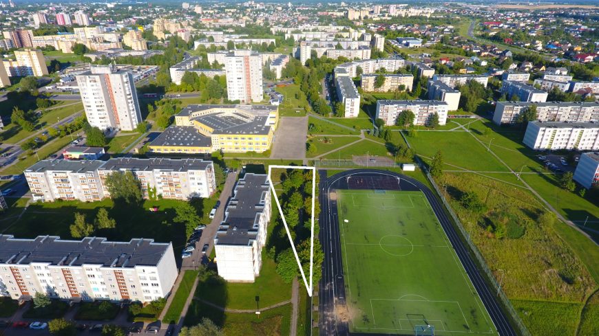 12 arų daugiaaukščių ir aukštybinių gyvenamųjų namų statybos sklypas, Kniaudiškių g. 77b, Panevėžys, Molainiai – nuotrauka 2