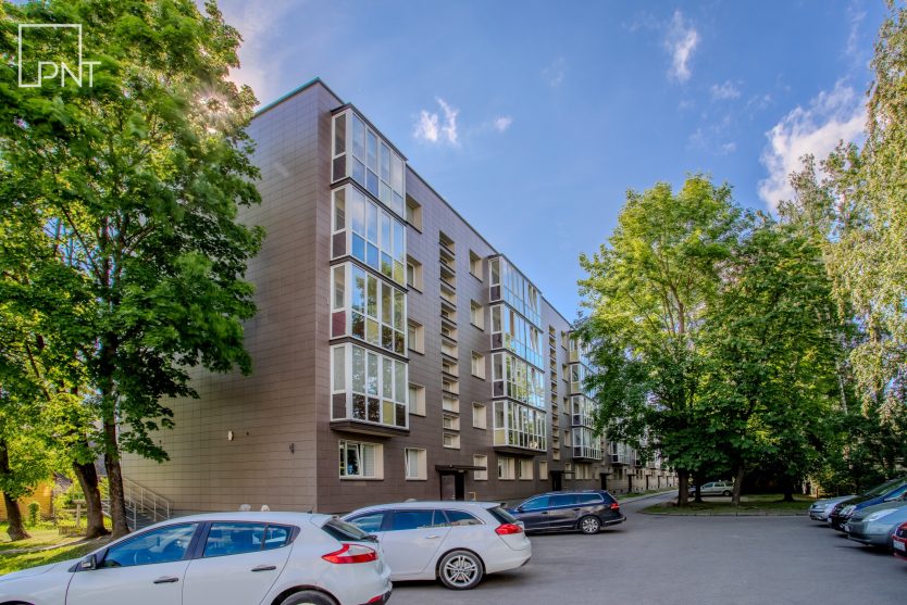 Jaukus 2 kambarių butas pilnai renovuotame name, J. Basanavičiaus g. 6 Panevėžys, Centras – nuotrauka 2