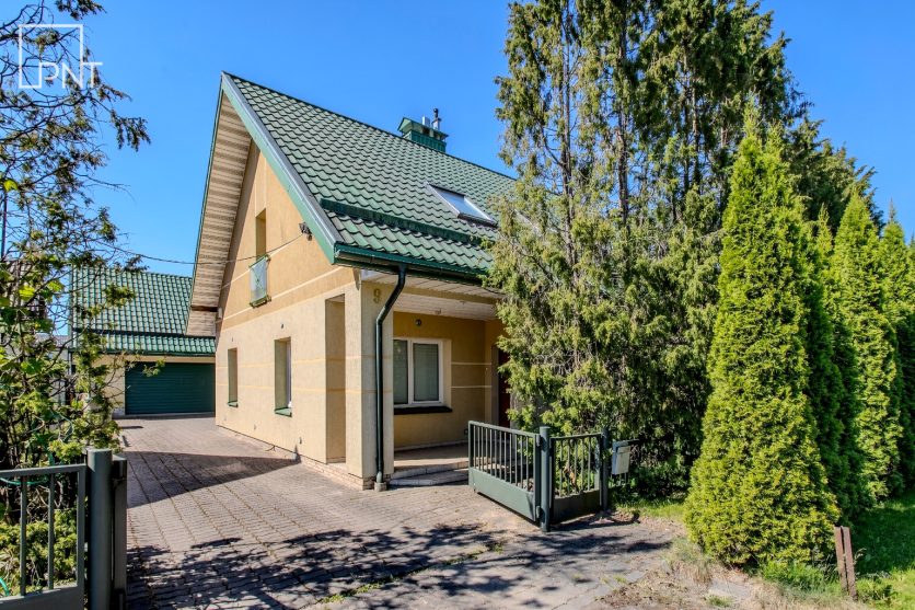 Pilnai renovuotas ir energiškai efektyvus namas su moderniu ūkiniu pastatu, Purienų g. 9 Panevėžys, Rožės – nuotrauka 2