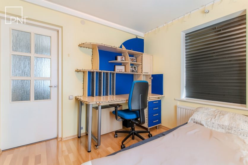 Pilnai renovuotas ir energiškai efektyvus namas su moderniu ūkiniu pastatu, Purienų g. 9 Panevėžys, Rožės – nuotrauka 15