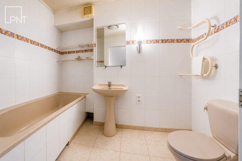 Pilnai renovuotas ir energiškai efektyvus namas su moderniu ūkiniu pastatu, Purienų g. 9 Panevėžys, Rožės – nuotrauka 20