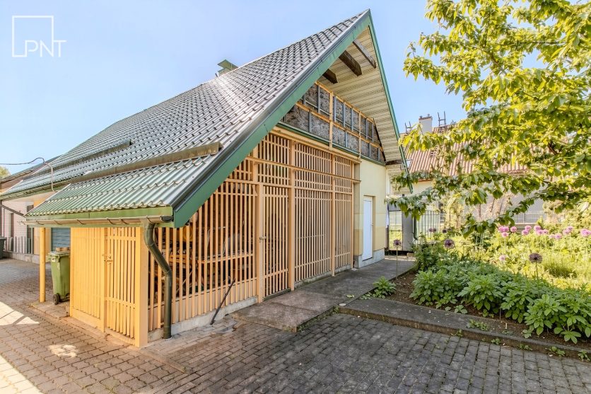 Pilnai renovuotas ir energiškai efektyvus namas su moderniu ūkiniu pastatu, Purienų g. 9 Panevėžys, Rožės – nuotrauka 7