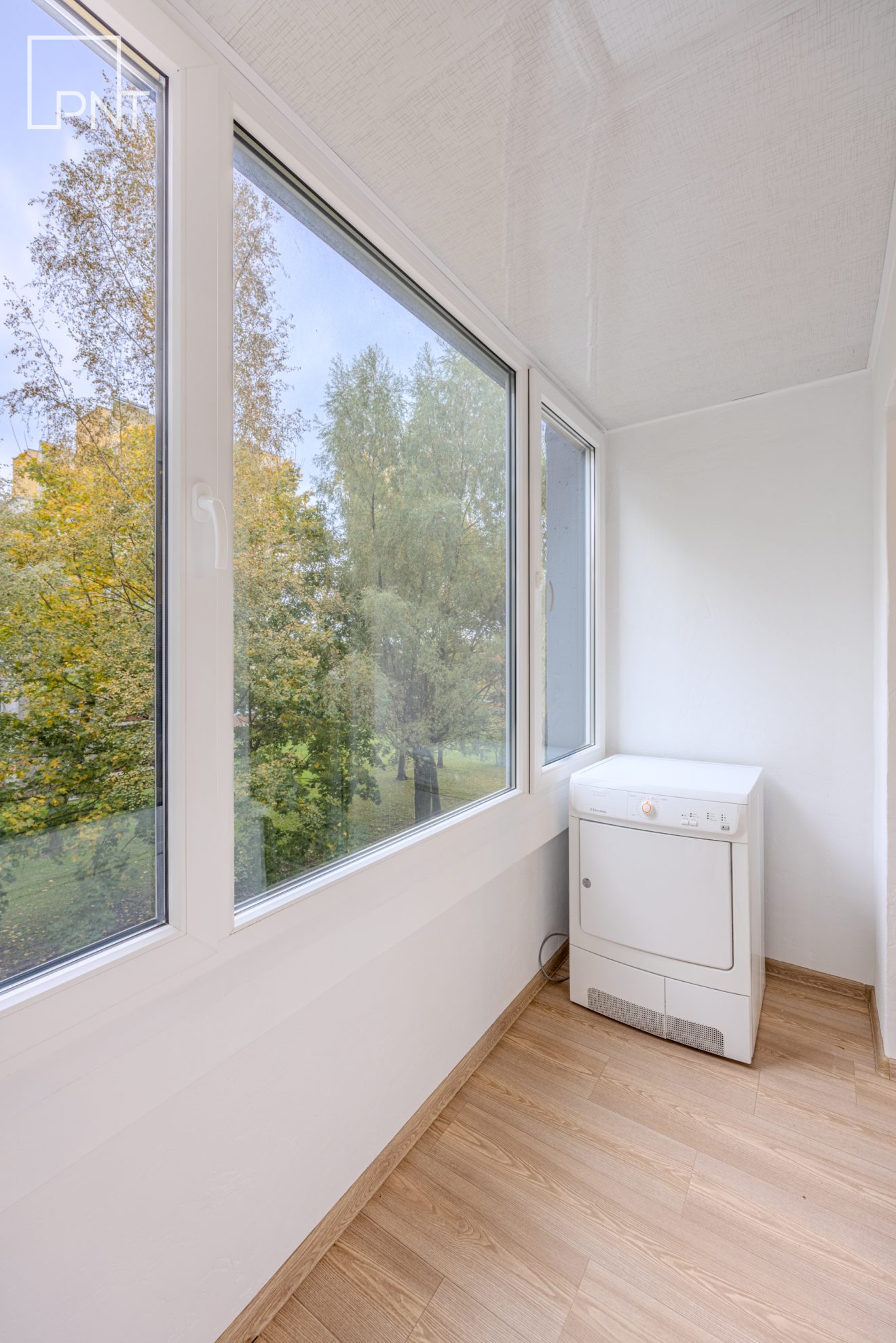 ERDVUS IR ŠVIESUS 2 KAMBARIŲ BUTAS MOLAINIŲ G., Molainių g. 54, Molainiai, Panevėžys – nuotrauka 8