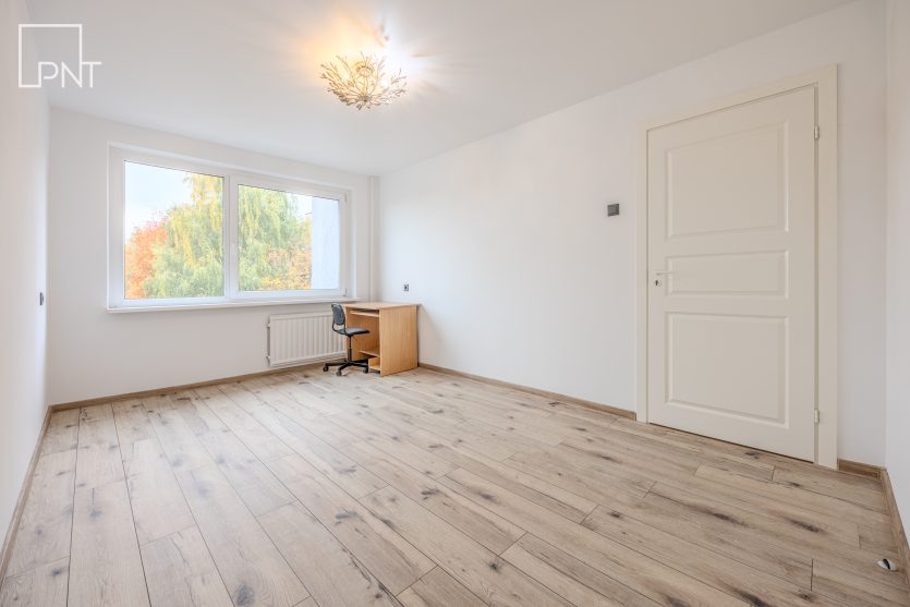 ERDVUS IR ŠVIESUS 2 KAMBARIŲ BUTAS MOLAINIŲ G., Molainių g. 54, Molainiai, Panevėžys – nuotrauka 9