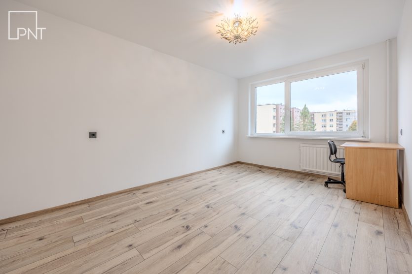 ERDVUS IR ŠVIESUS 2 KAMBARIŲ BUTAS MOLAINIŲ G., Molainių g. 54, Molainiai, Panevėžys – nuotrauka 10